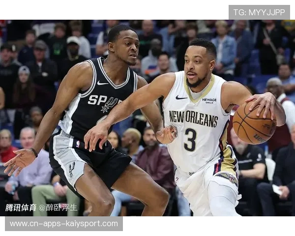 福克斯首秀24分+制胜罚球！马刺主场126-119拿下鹈鹕，马刺队员福克斯去哪里了